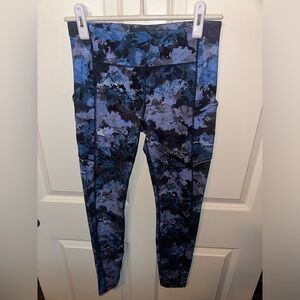 Lululemon Blue Printed Leggings Women’s Size 2